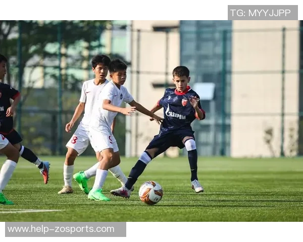 足球训练方法与技巧的研究及其对青少年运动员发展的影响分析